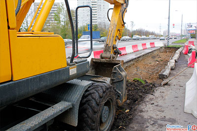 Начались работы по расширению Аминевского шоссе в районе Очаково-Матвеевское