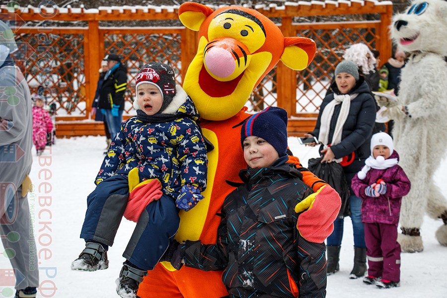Семейный праздник «Здравствуй, зима!» в районе Очаково-Матвеевское