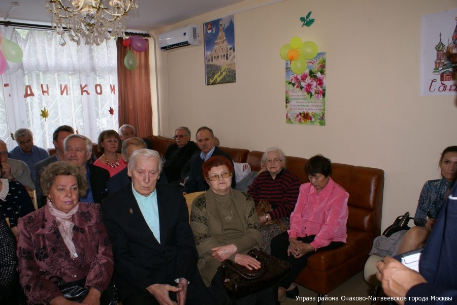 Встреча ветеранов подразделения особого риска в районе Очаково-Матвеевское