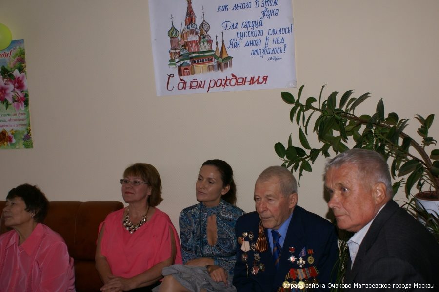 Встреча ветеранов подразделения особого риска в районе Очаково-Матвеевское